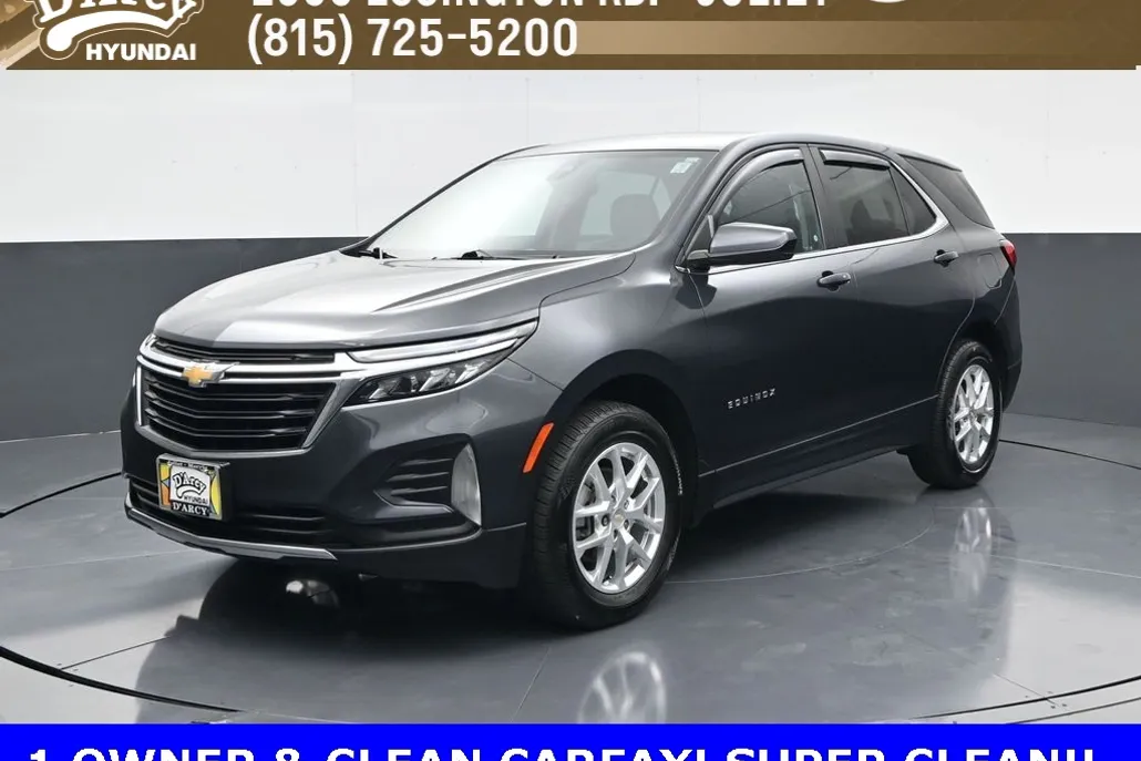 2022 Chevrolet Equinox LT photo 1
