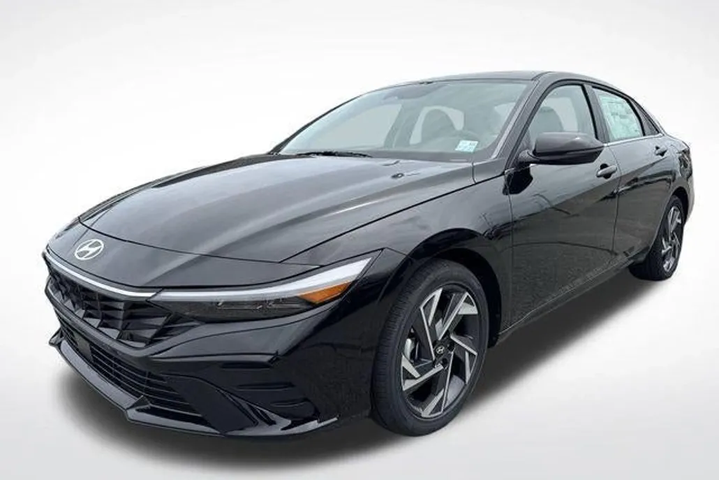 2025 Hyundai Elantra Hybrid Limited photo 1