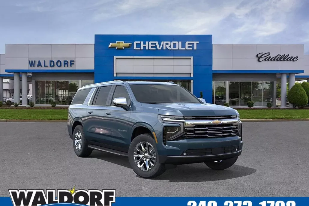 2025 Chevrolet Suburban Premier photo 1
