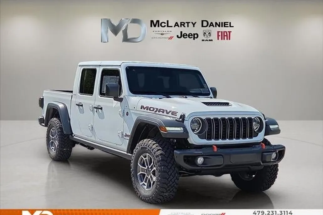 2025 Jeep Gladiator Mojave photo 1