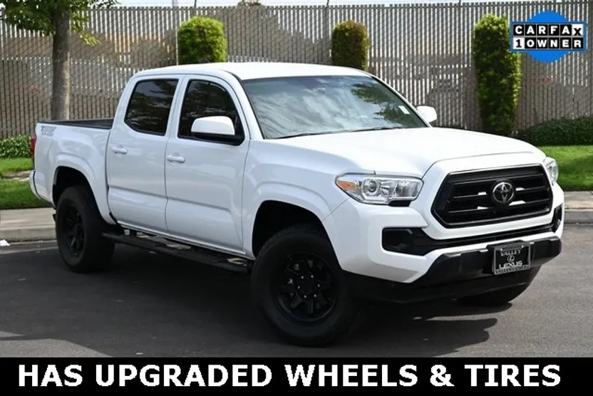 2023 Toyota Tacoma SR photo 1