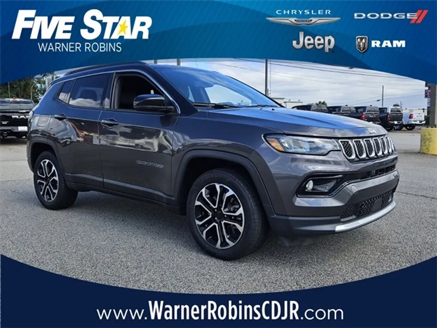 2024 Jeep Compass Limited photo 1