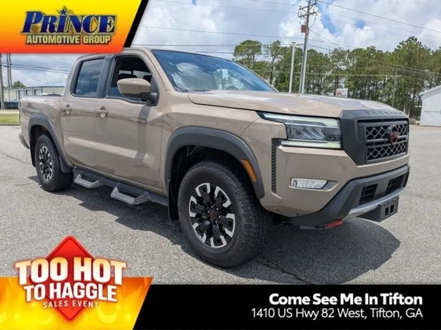 2024 Nissan Frontier PRO-4X photo 1