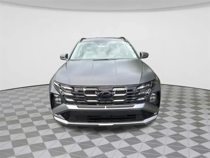 2025 Hyundai Tucson Limited photo 1