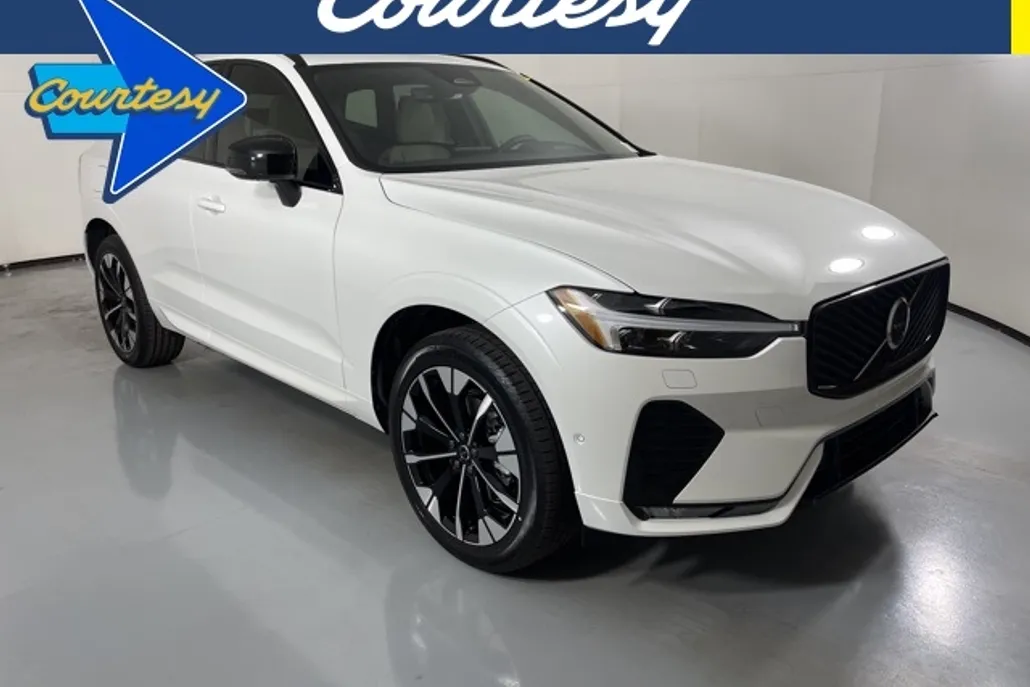 2026 Volvo XC60 B5 Plus photo 1