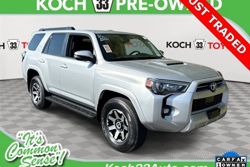 2024 Toyota 4Runner TRD Off-Road Premium photo 1