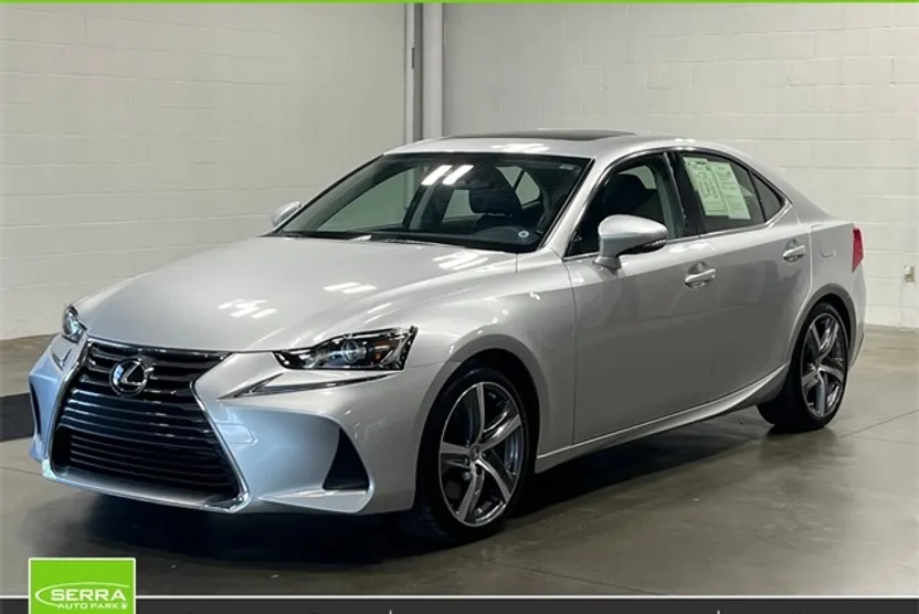 2017 Lexus IS 300 photo 1