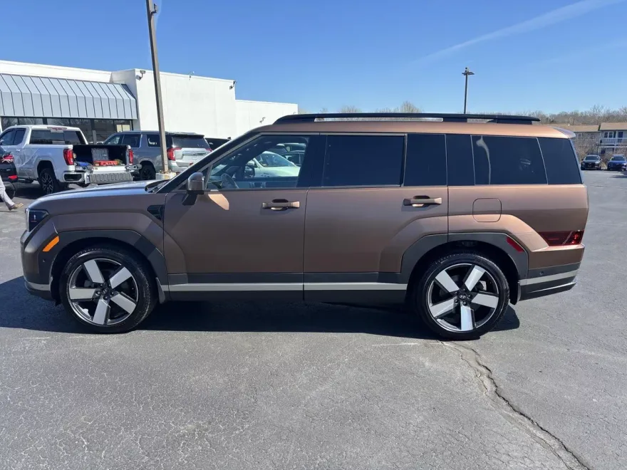 2024 Hyundai Santa Fe Limited photo 1
