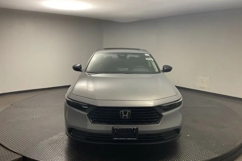 2025 Honda Accord SE photo 1