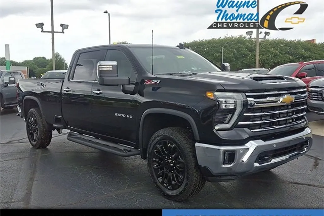 2025 Chevrolet Silverado 2500HD LTZ photo 1