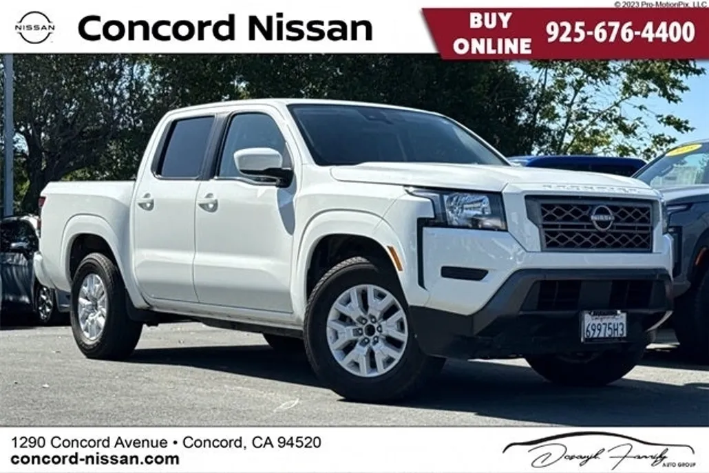 2022 Nissan Frontier SV photo 1