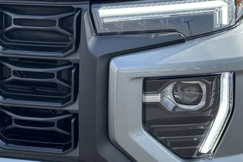 2025 Gmc Canyon Elevation photo 1