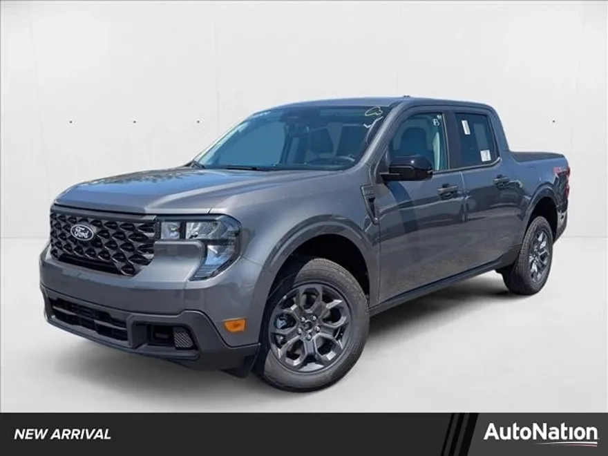 2025 Ford Maverick XLT photo 1