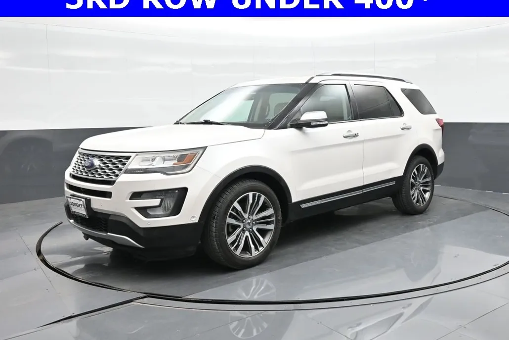 2017 Ford Explorer Platinum photo 1