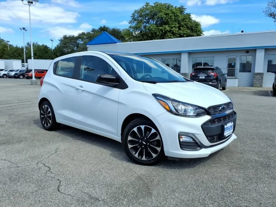 2021 Chevrolet Spark 1LT photo 1