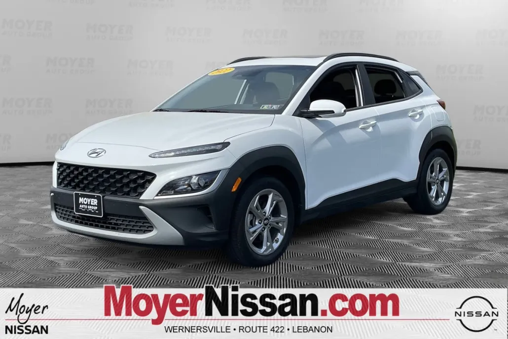 2022 Hyundai Kona SEL photo 1