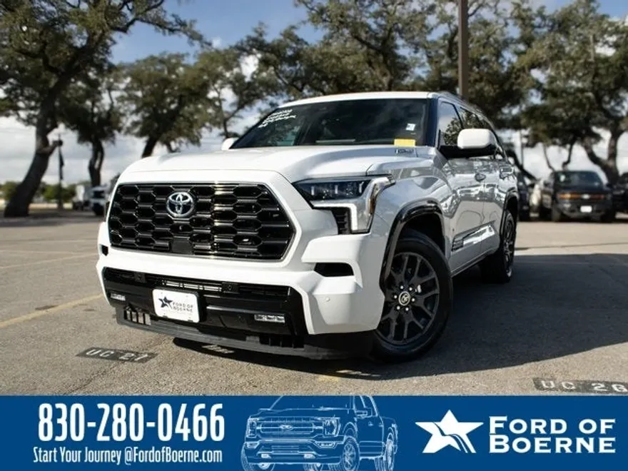 2023 Toyota Sequoia Base photo 1