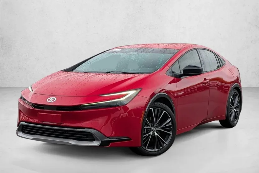 2024 Toyota Prius XLE photo 1