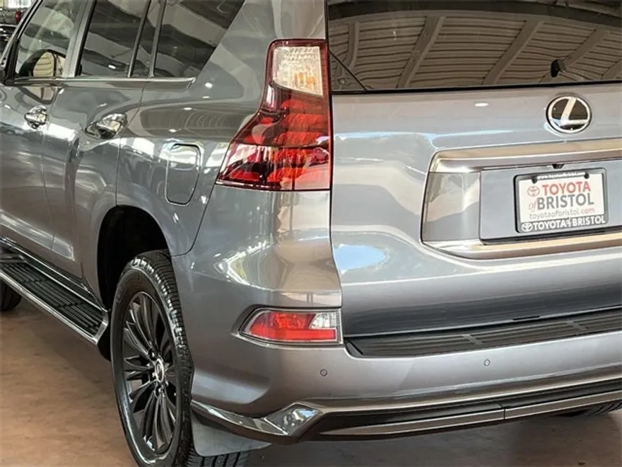 2022 Lexus GX 460 photo 1