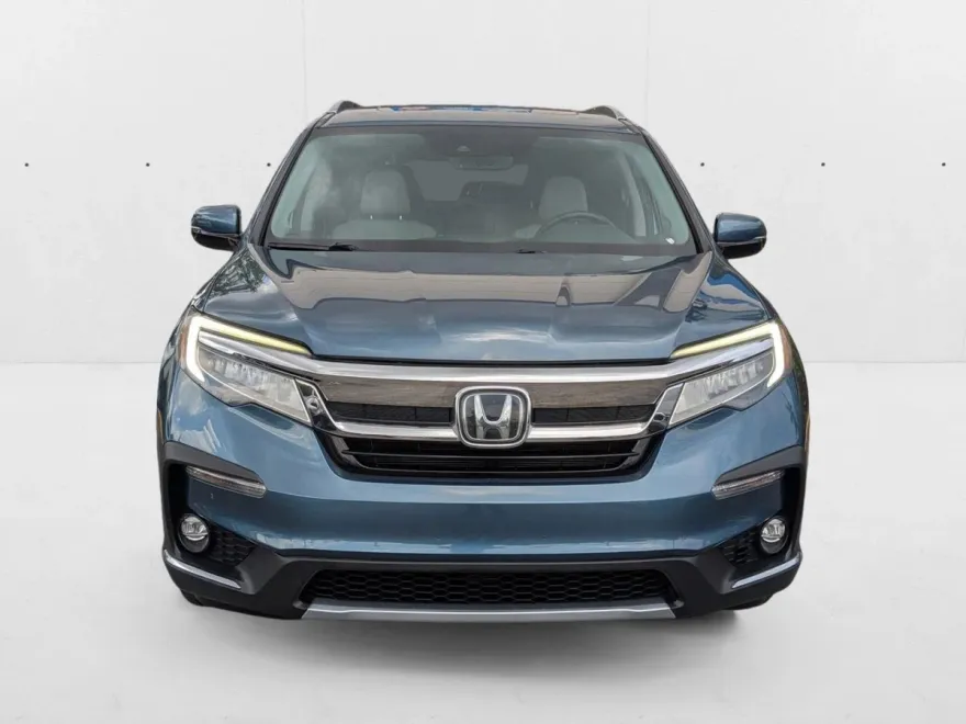 2019 Honda Pilot Touring photo 1