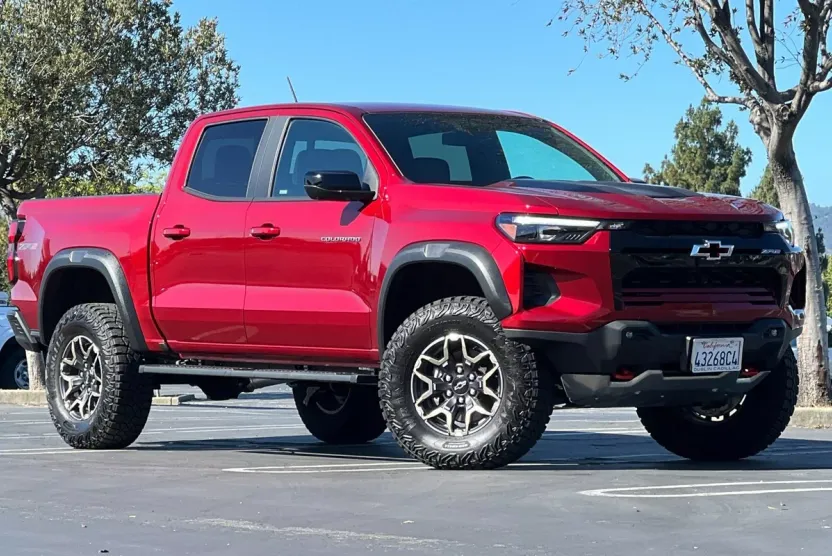 2024 Chevrolet Colorado ZR2 photo 1