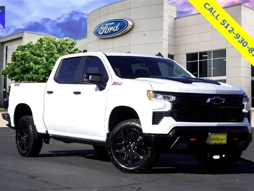 2024 Chevrolet Silverado 1500 LT Trail Boss photo 1