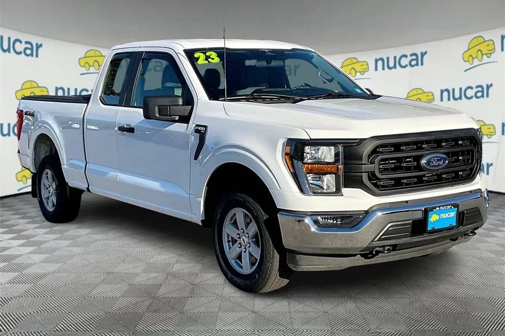 2023 Ford F-150 XL photo 1