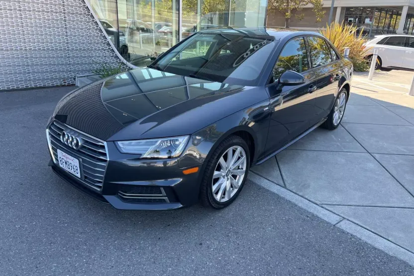2018 Audi A4 2.0T Premium Quattro photo 1