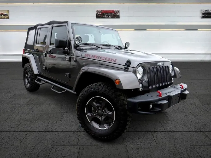 2017 Jeep Wrangler Unlimited Rubicon Hard Rock photo 1