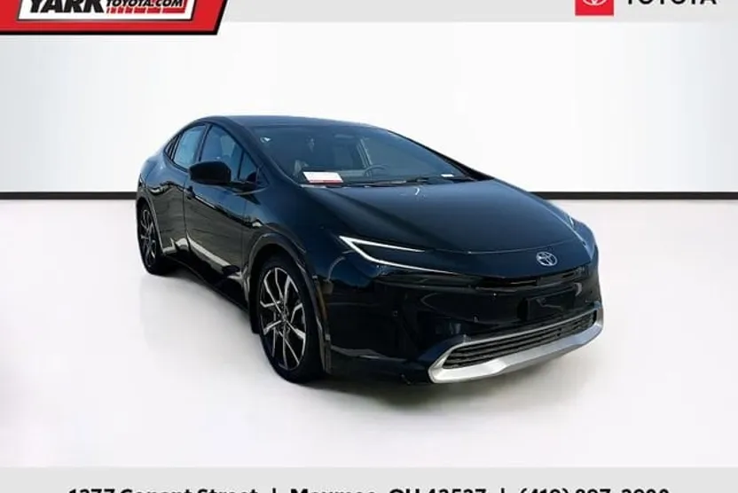 2026 Toyota Prius Plug-in Hybrid XSE Premium photo 1