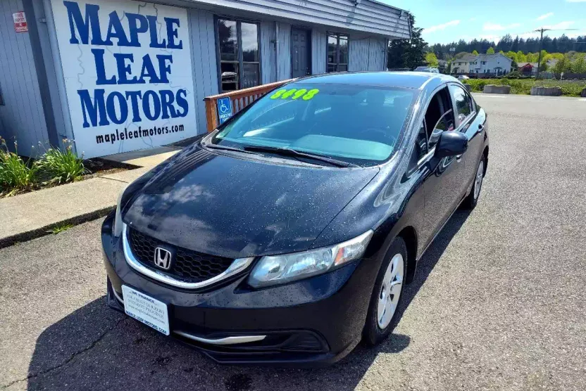 2013 Honda Civic LX photo 1