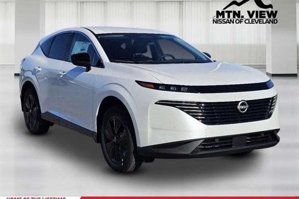 2025 Nissan Murano SV photo 1