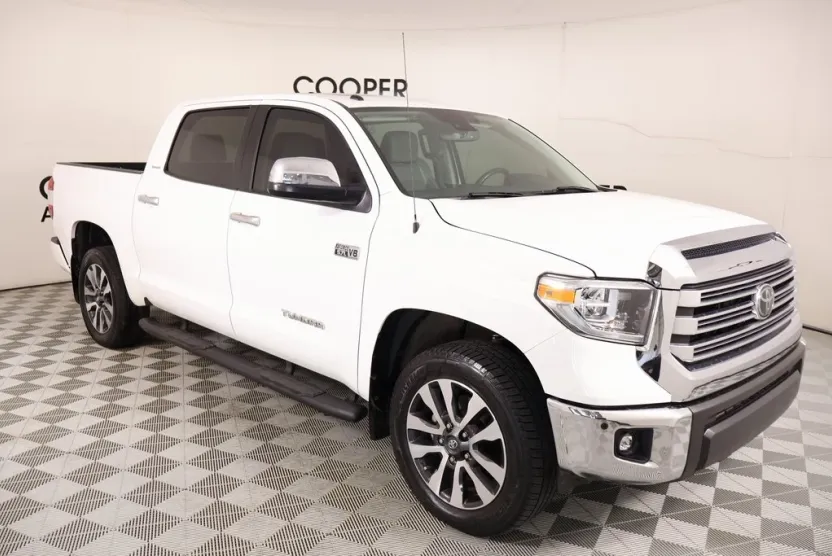 2018 Toyota Tundra Limited photo 1