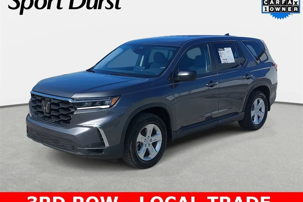 2023 Honda Pilot LX photo 1