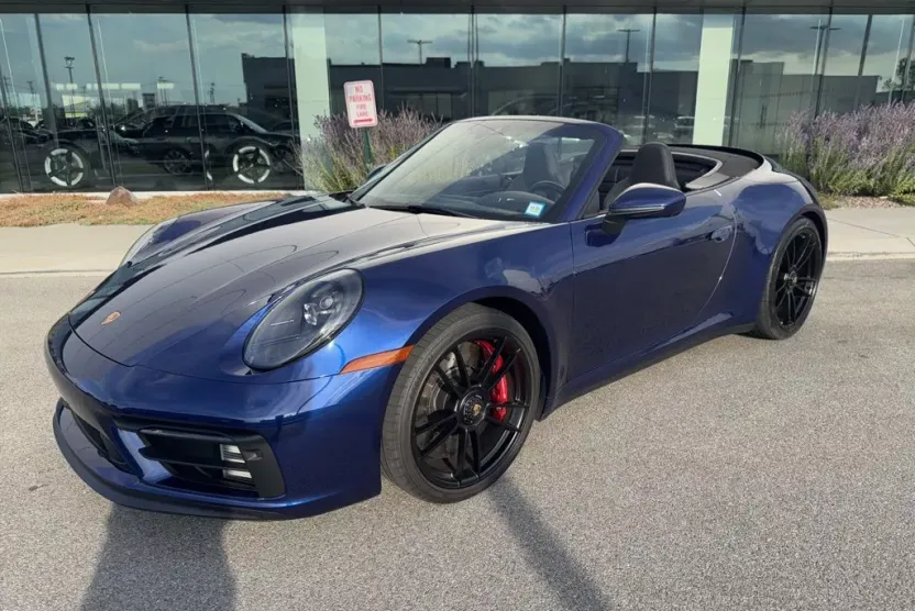 2024 Porsche 911 GTS photo 1