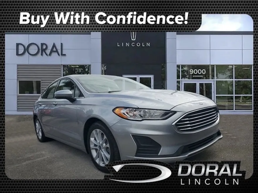 2020 Ford Fusion Hybrid SE photo 1
