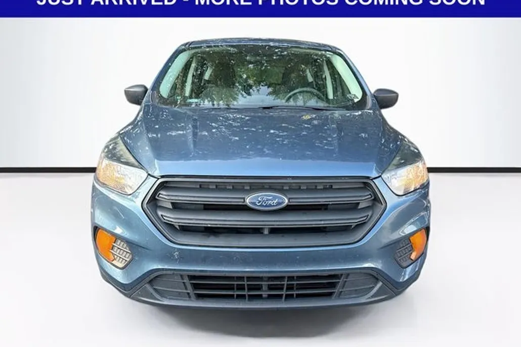 2018 Ford Escape S photo 1
