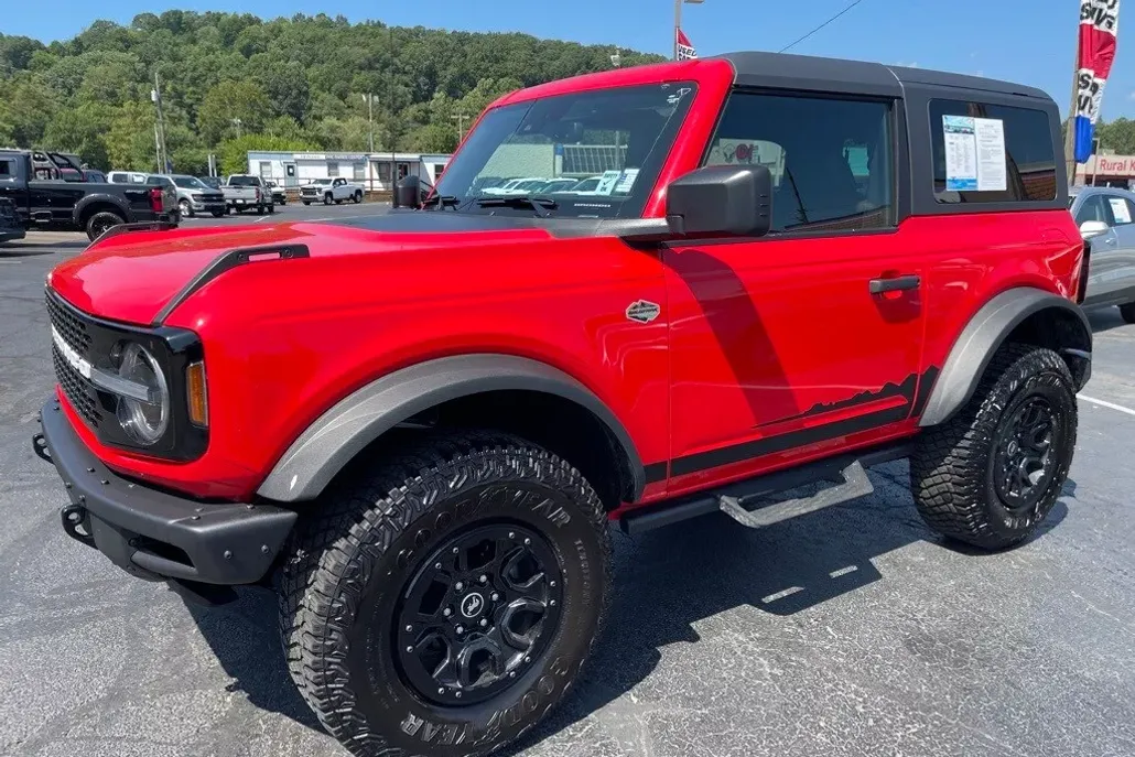 2023 Ford Bronco Wildtrak photo 1