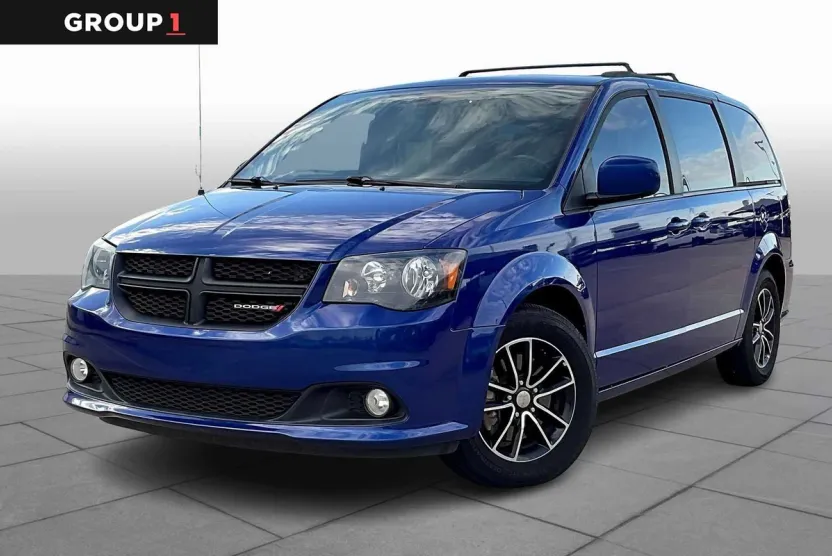 2019 Dodge Grand Caravan GT photo 1