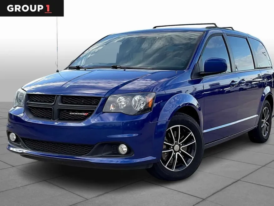 2019 Dodge Grand Caravan GT photo 1
