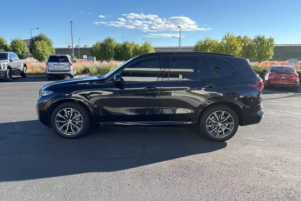 2024 Bmw X5 xDrive40i photo 1