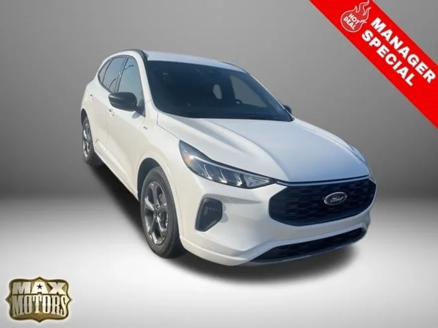 2024 Ford Escape ST-Line photo 1