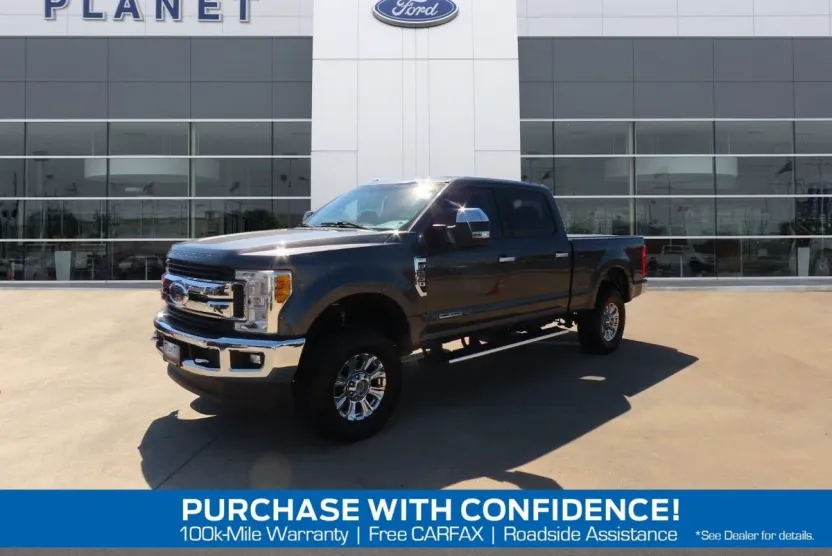 2017 Ford F-250 XLT photo 1