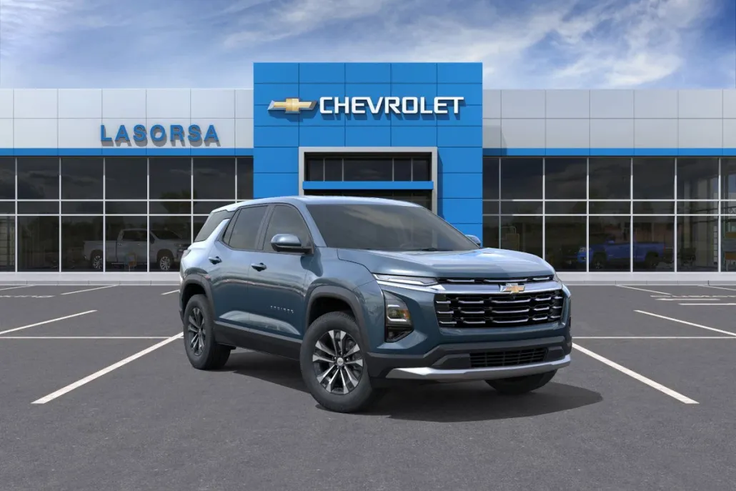 2026 Chevrolet Equinox LT photo 1