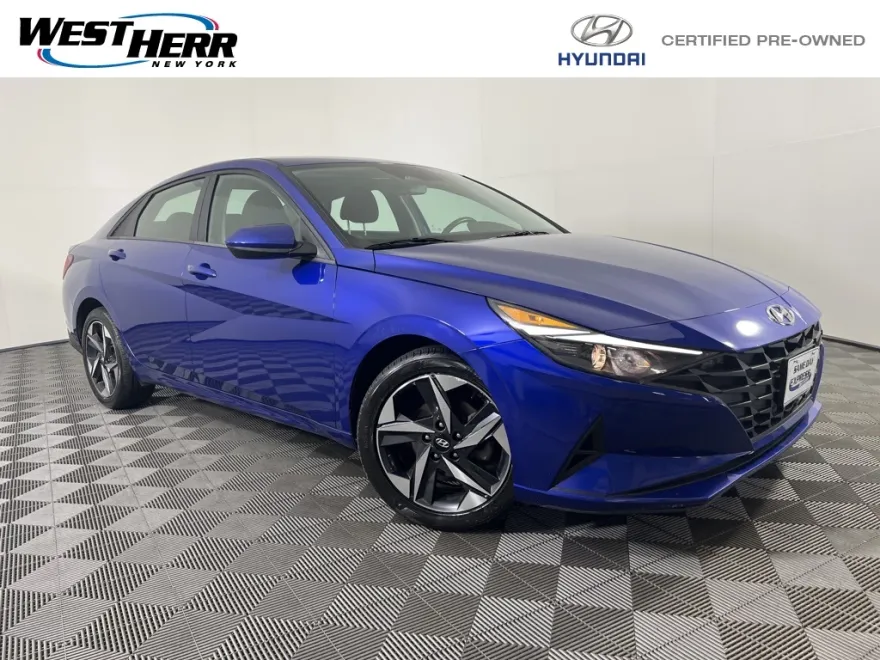2023 Hyundai Elantra SEL Convenience photo 1
