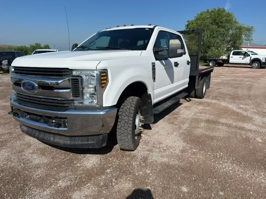 2018 Ford F-350 XL photo 1