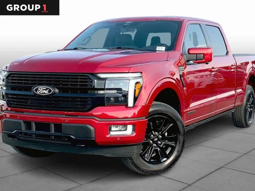 2024 Ford F-150 Platinum photo 1