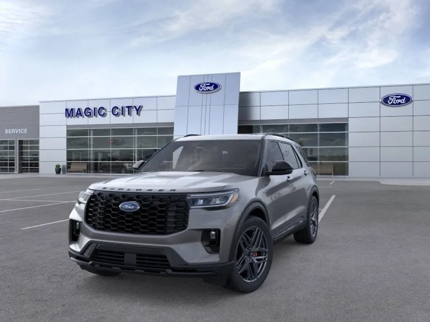 2025 Ford Explorer ST-Line photo 1