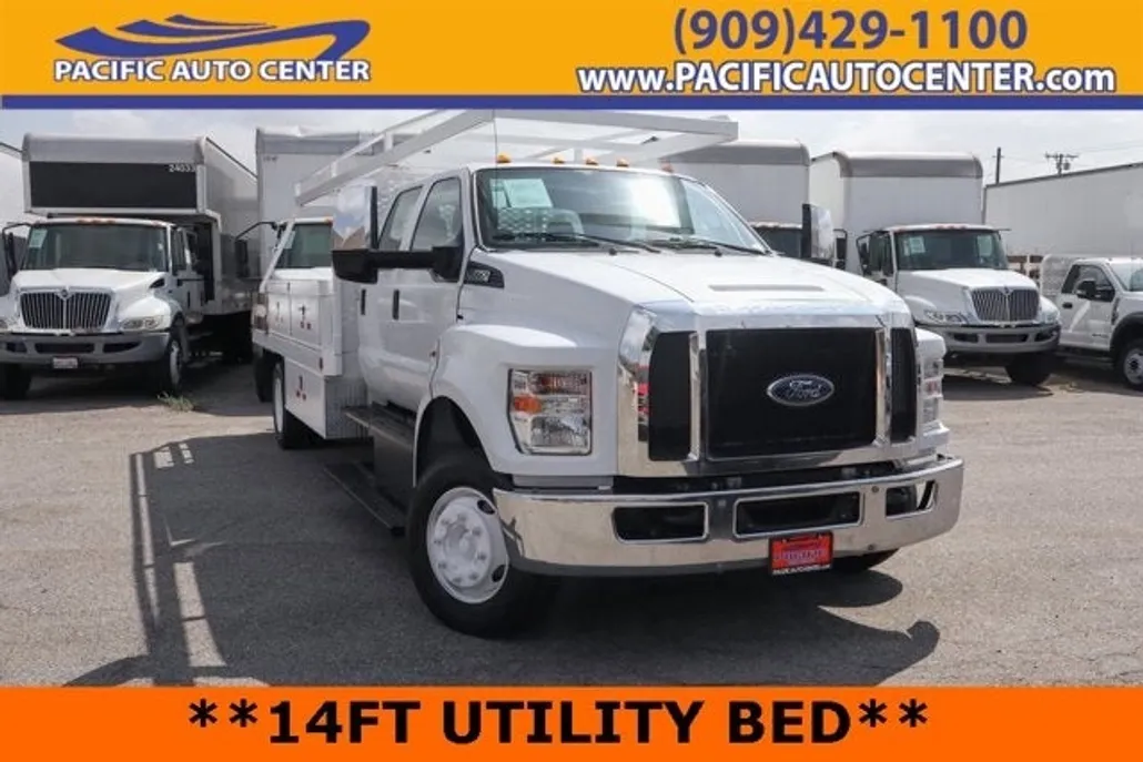 2018 Ford F-650 SuperCab photo 1