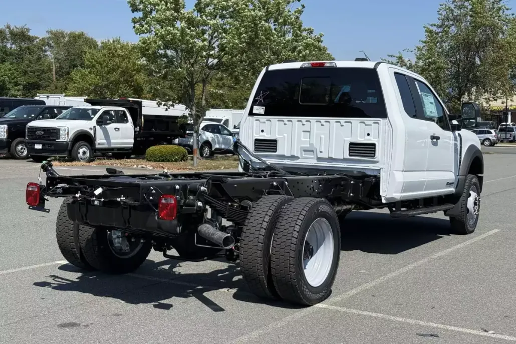 2026 Ford F-550 XL photo 1
